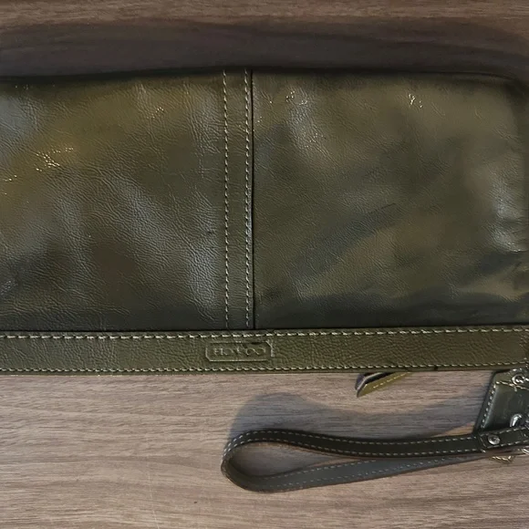 Pale gray grained leather Marc Jacobs Totally Turnlock Terre Tote shoulder bag - Picture 13 of 15